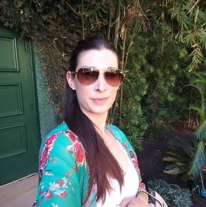 Meet your Posher, Taissa